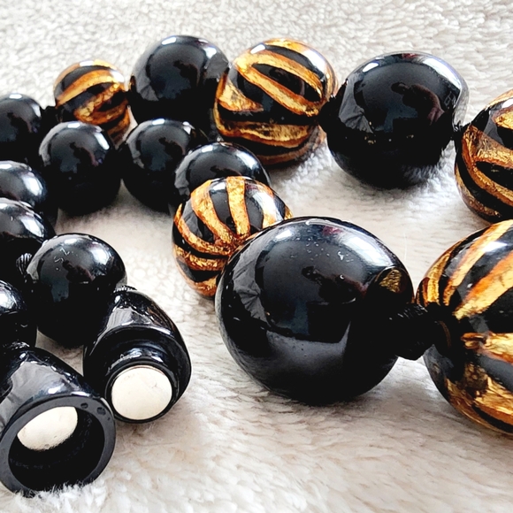 Set of 2 - Zsiska Black & Gold Knotted Necklace with Magnetic Clasp - Picture 6 of 7